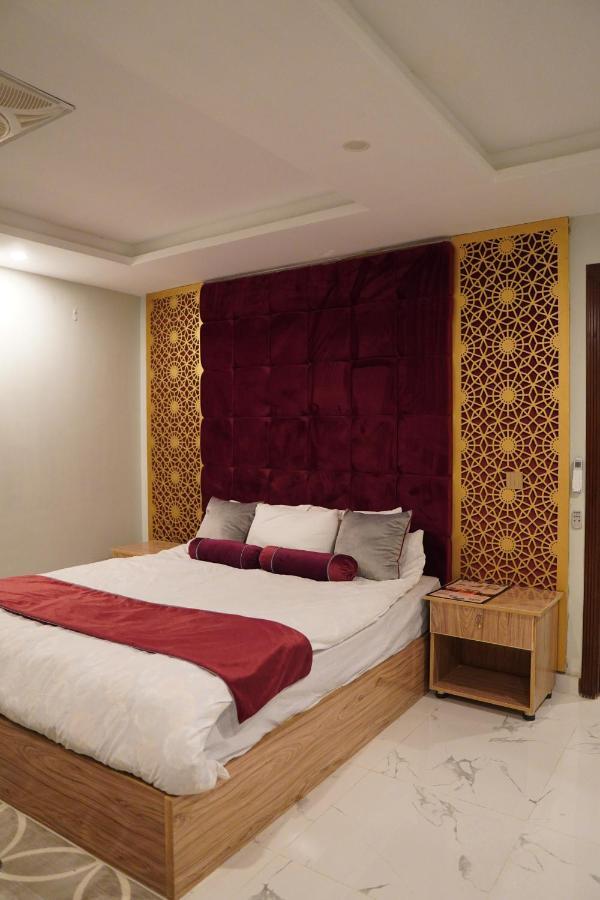 Nueva Hotel Islamabad Exterior photo